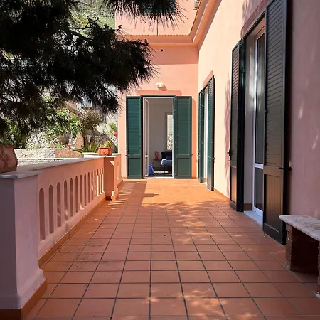 Casa Stella Splendida Sul Mare 아파트 *