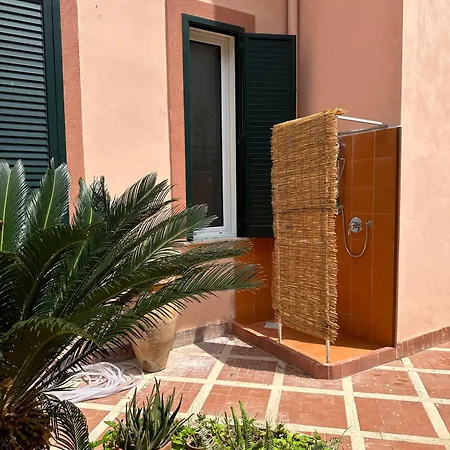 Casa Stella Splendida Sul Mare 아파트 *